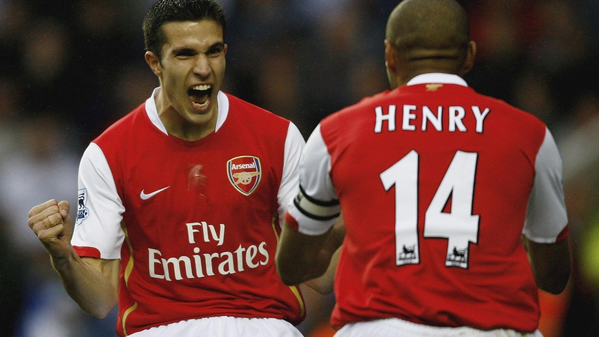 上海海港中场核心状态火热，上海海港队